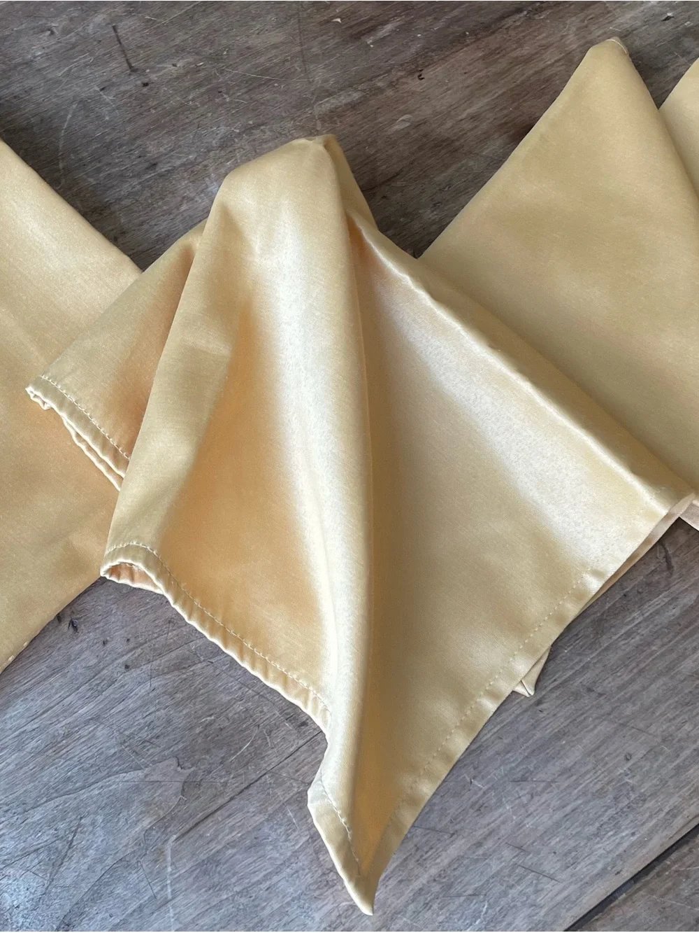 Set of 9 Bright Gold 18